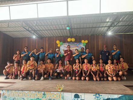 DUKUNGAN BAGI SISWA SISWI BERPRESTASI DAN KURANG MAMPU DARI PEMERINTAH DESA SILANGJANA